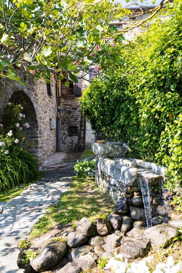 Borgo Casale Guest House Albareto  Ngoại thất bức ảnh