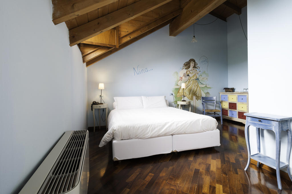 Borgo Casale Guest House Albareto  Phòng bức ảnh